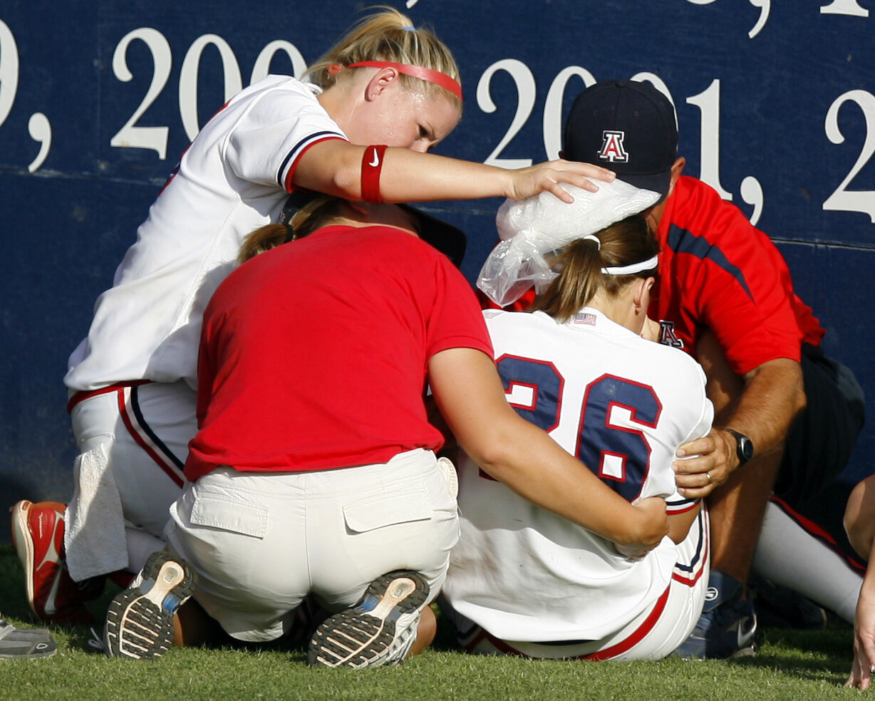 Caitlin Lowe, Arizona softball